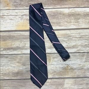 Wembley Vintage LeatherBack Satins Tie